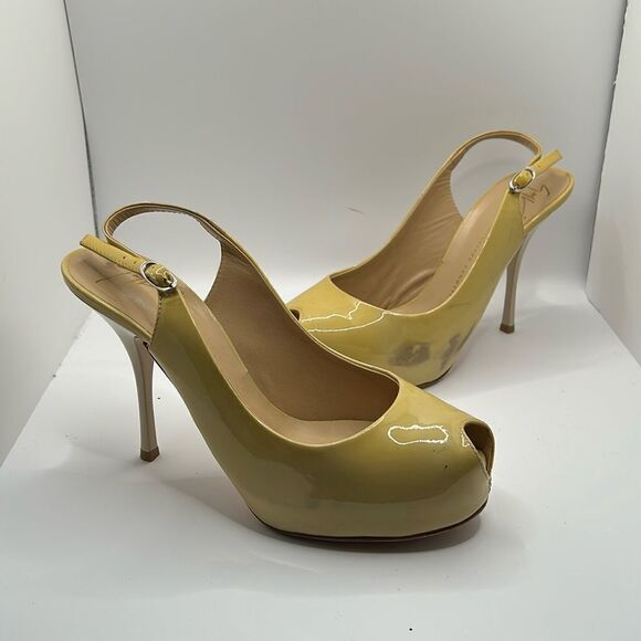 Giuseppe Zanotti Design Peep Toe Heels - Picture 1 of 8